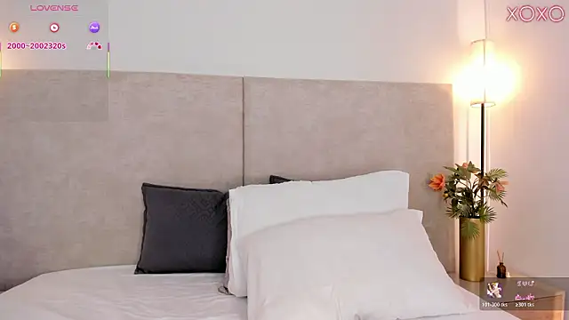 Saori newman online show from February 24, 11:55 am