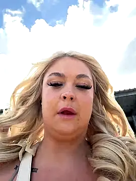 blairbella online show from September 21, 10:09 am