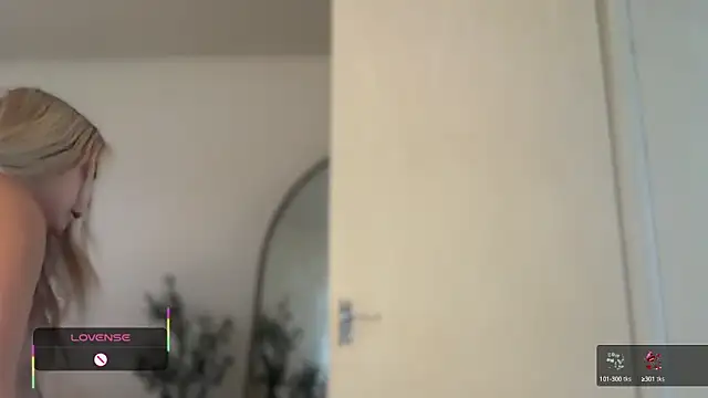 blairbella online show from October 14, 7:31 am