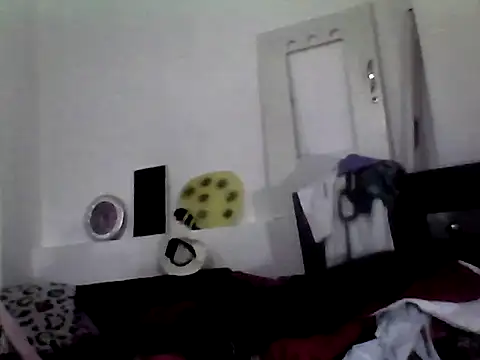 ariana crazzy online show from October 29, 9:25 pm