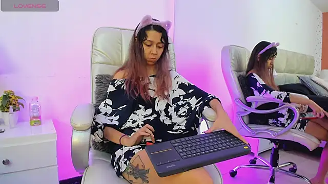 Goddess  Lilith online show from February 4, 9:21 pm