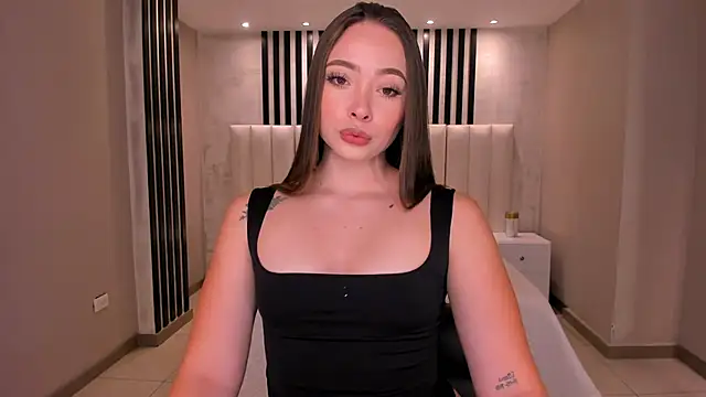 AlinaKravitz online show from September 18, 10:40 am