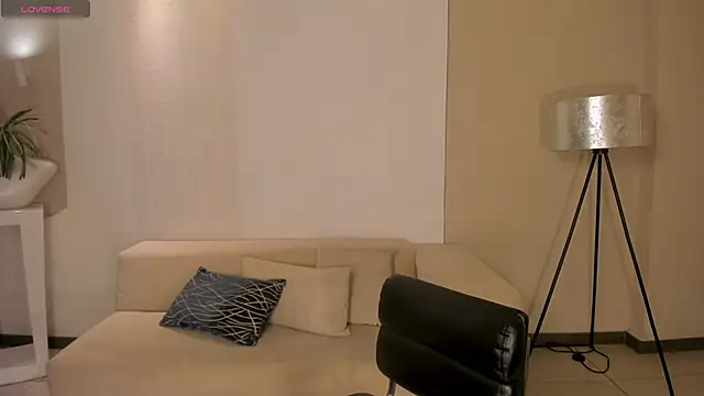 AlinaKravitz online show from March 13, 11:48 am