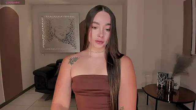 AlinaKravitz online show from April 3, 6:14 pm