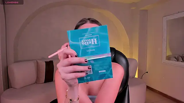 KaiaFerreira online show from October 18, 12:40 pm