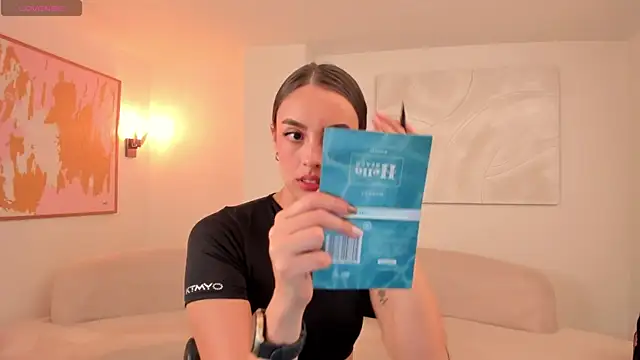 KaiaFerreira online show from February 17, 6:27 pm