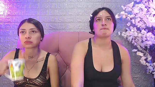  lesbi hard 69 online show from March 11, 3:22 am