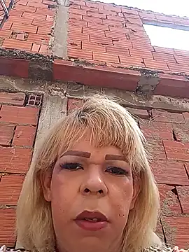 Snapshot of blondebitchlitle chatting on February 16, 2:16 pm blondebitchlitle online show from February 16, 2:16 pm