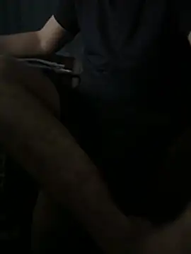 Snapshot of Leo-Cock chatting on March 23, 3:56 pm Leo-Cock online show from March 23, 3:56 pm