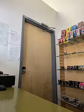 jr91esl online show from February 12, 4:11 pm