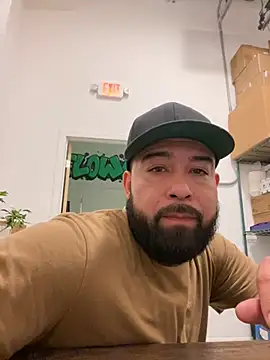 jr91esl online show from March 5, 6:12 am