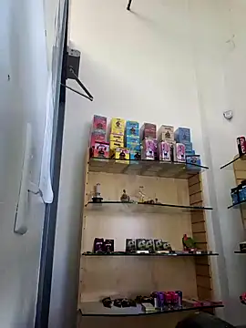 jr91esl online show from February 7, 8:53 pm