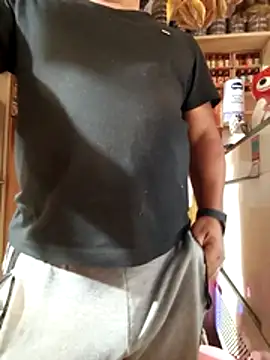 TheBriiaand30 online show from March 6, 2:12 pm