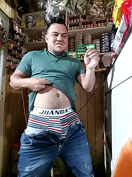 TheBriiaand30 online show from November 1, 7:52 pm