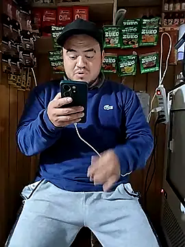 TheBriiaand30 online show from April 17, 8:44 pm