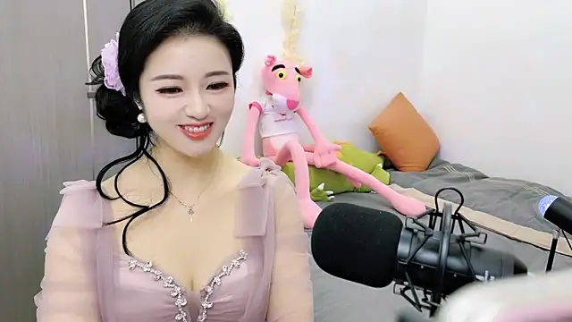 starsqimei online show from November 13, 4:38 am