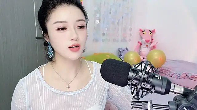 starsqimei online show from February 24, 5:19 am