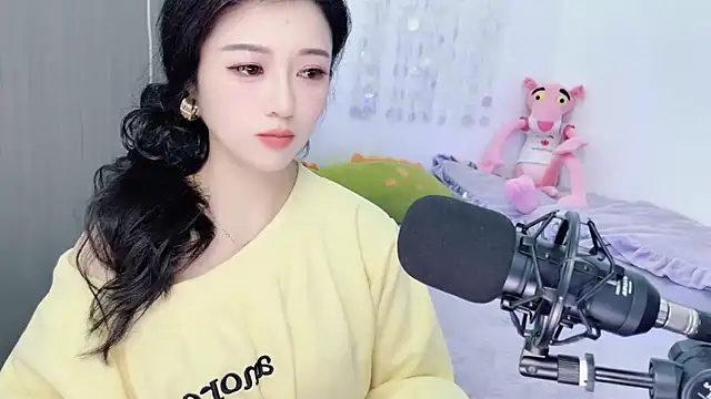 starsqimei online show from February 3, 6:40 am