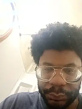 dvaughn3117 online show from February 14, 4:18 pm