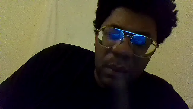 dvaughn3117 online show from April 3, 9:16 am