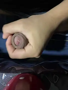 mylovetr1 online show from March 6, 5:24 am