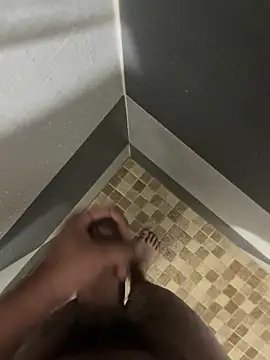 mylovetr1 online show from March 7, 4:57 am