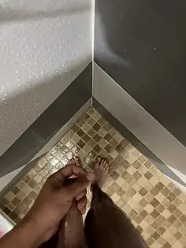 mylovetr1 online show from February 4, 5:31 am