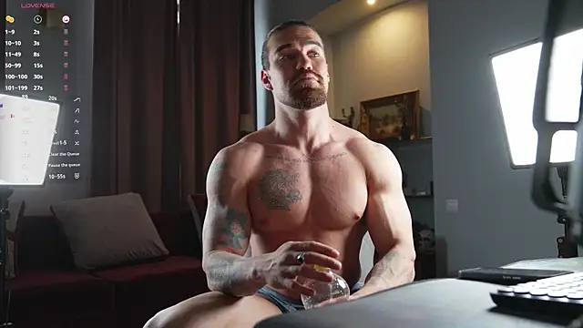 Karlos Ripped  online show from April 25, 11:02 am