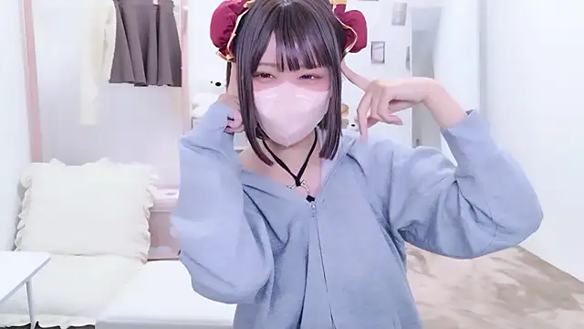 aki zzz online show from December 5, 4:05 pm