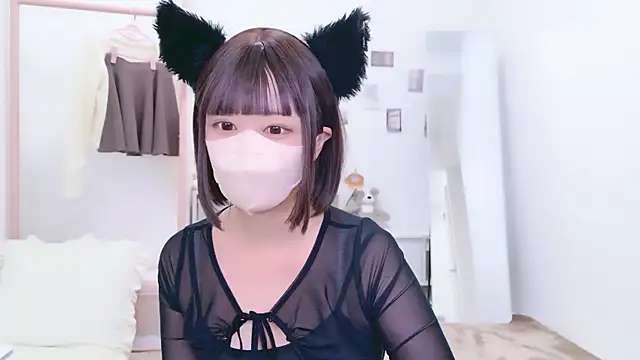 aki zzz online show from November 30, 4:46 am