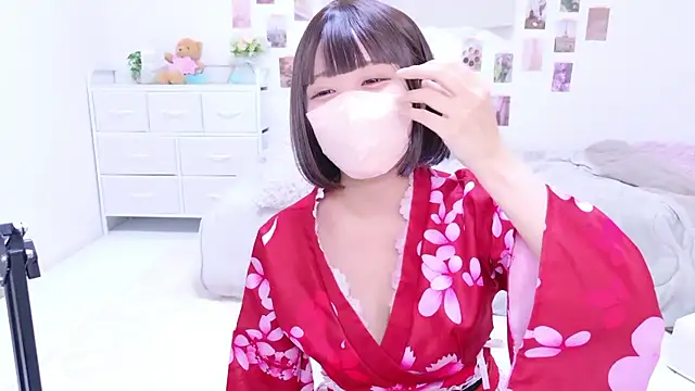 aki zzz online show from September 17, 3:30 am