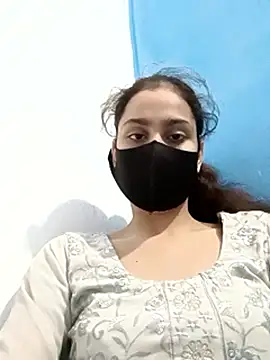magicmoment00786 online show from September 11, 1:44 pm