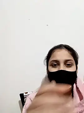magicmoment00786 online show from December 24, 3:16 pm