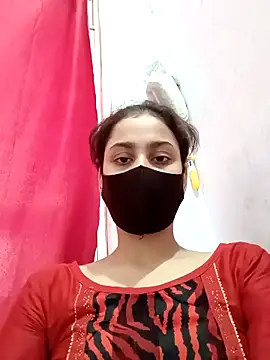 magicmoment00786 online show from September 17, 10:28 am
