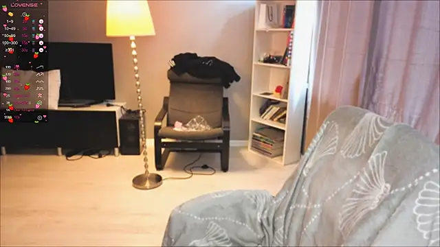 SweetLinaa online show from March 25, 8:35 am