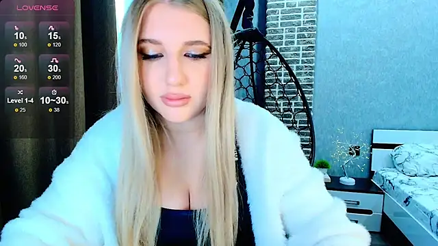 Evacadooo online show from September 30, 5:02 am