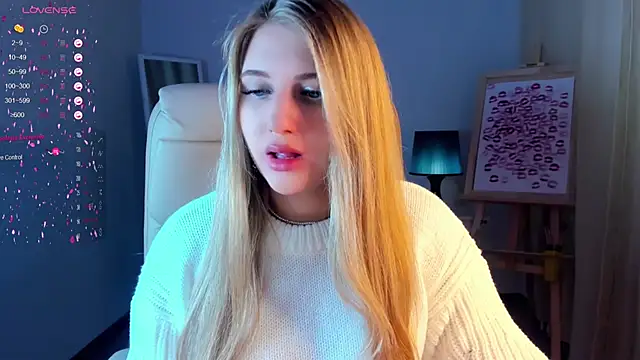 Evacadooo online show from February 27, 2:35 am