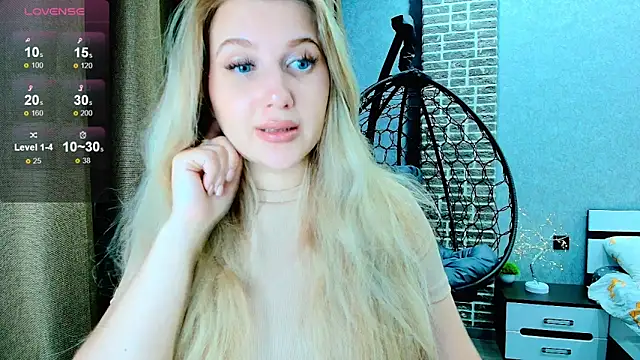 Evacadooo online show from September 13, 7:25 pm