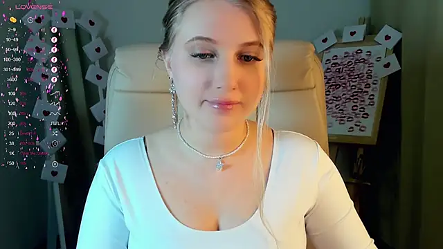 Evacadooo online show from February 24, 5:22 am