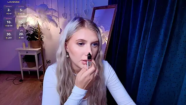 Evacadooo online show from July 10, 3:17 am