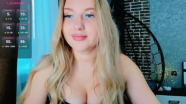 Evacadooo online show from September 23, 3:24 am