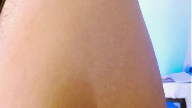 chloe vasquez710 online show from April 15, 7:58 pm