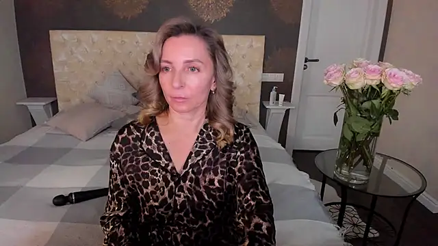 AllisonWilliams online show from October 6, 4:41 pm