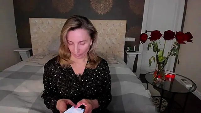 AllisonWilliams online show from February 25, 4:07 pm