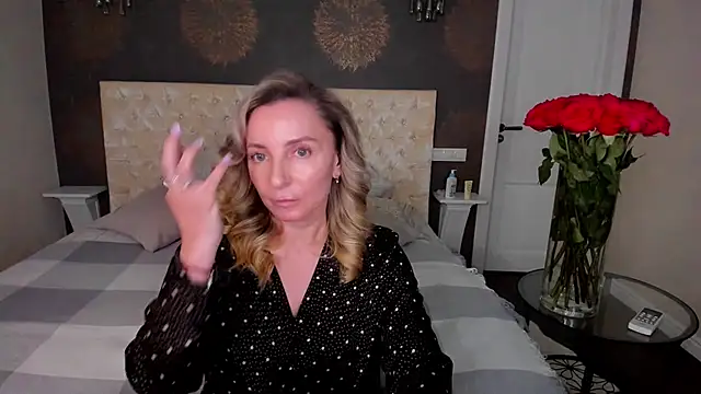 AllisonWilliams online show from September 17, 4:31 pm