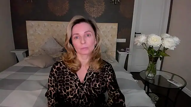 AllisonWilliams online show from February 9, 3:54 pm