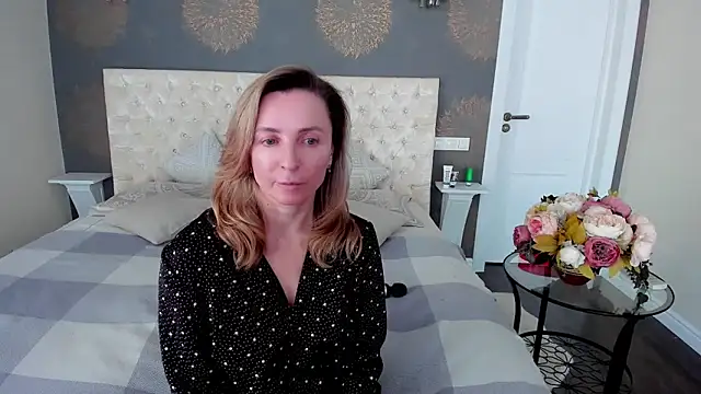 AllisonWilliams online show from March 28, 2:40 pm