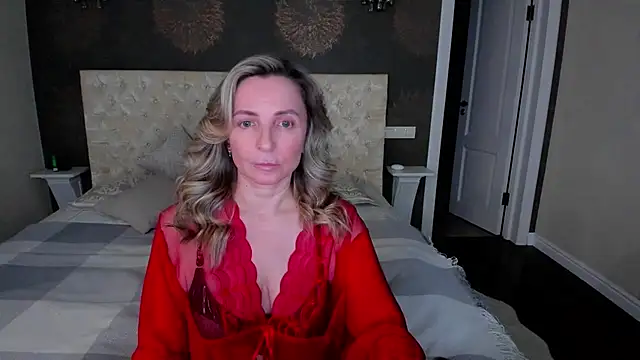 AllisonWilliams online show from February 26, 6:04 pm