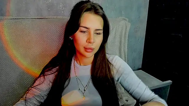 SuraMune online show from December 3, 7:57 pm