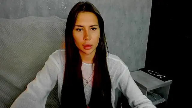 SuraMune online show from November 26, 3:01 pm